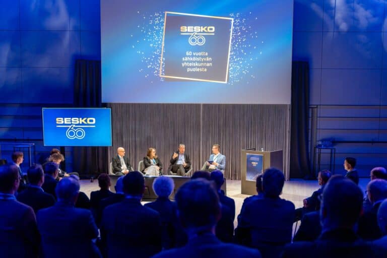 Standardointi on tulevaisuustyötä